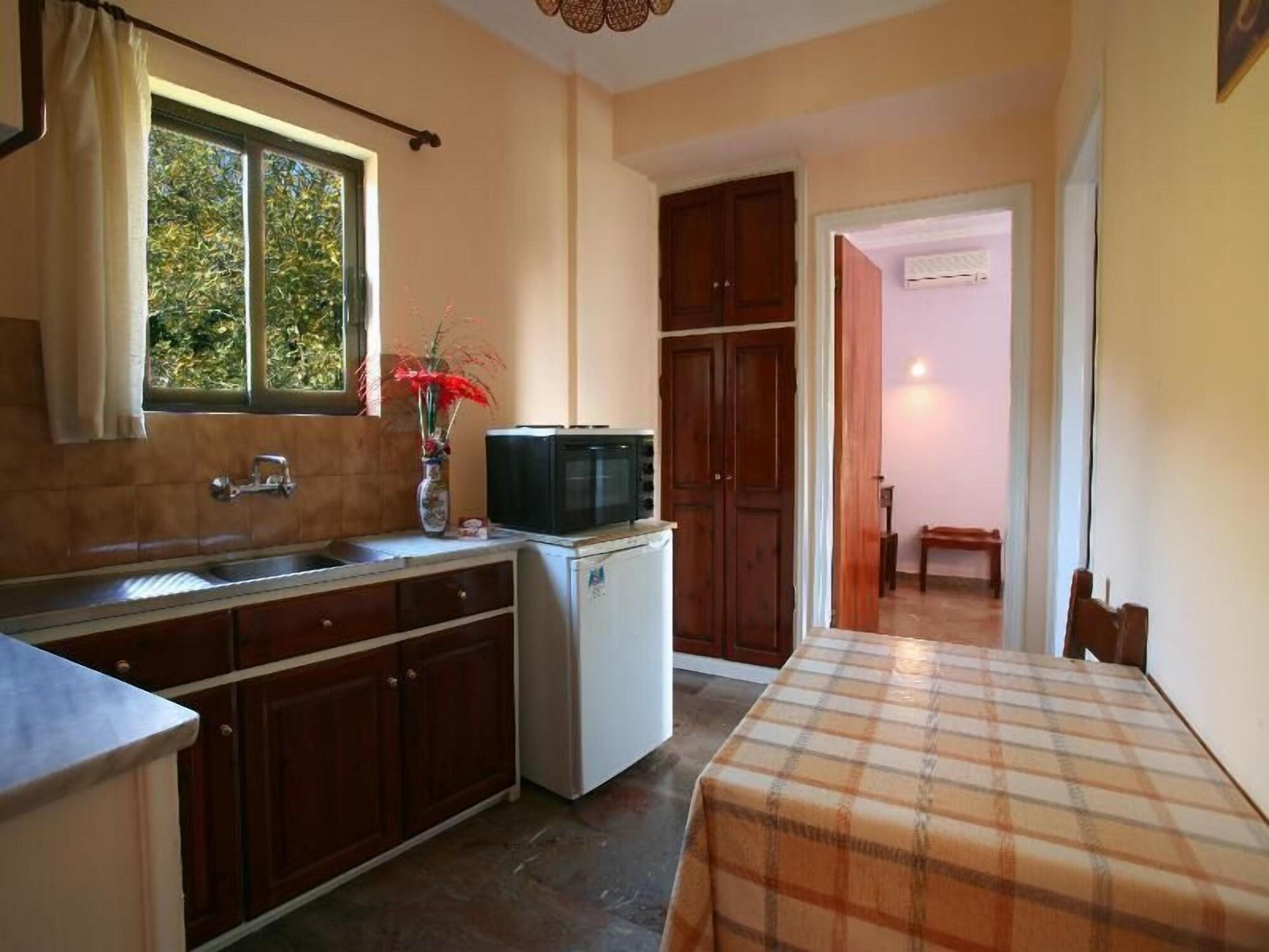 Alexis Apartments Беницес Екстериор снимка